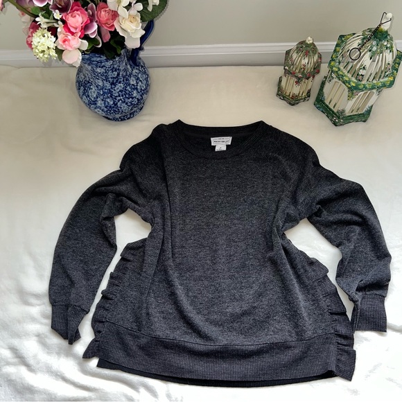 For the Republic Crew Neck Sweater - Picture 4 of 5